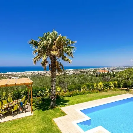 Modern Villa,stunning View,pool,bbq,1.5 Km From Town And The Beach! * ريثيمنو