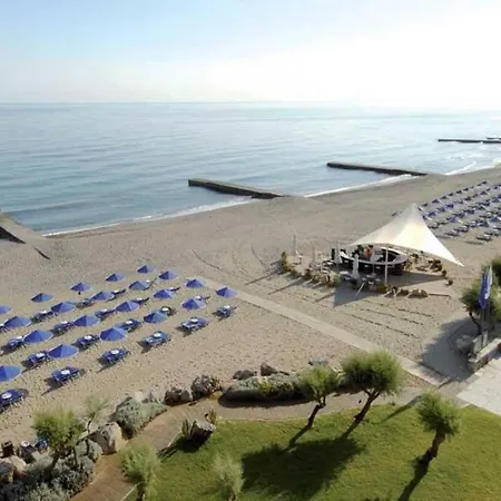 Modern Villa,stunning View,pool,bbq,1.5 Km From Town And The Beach! *