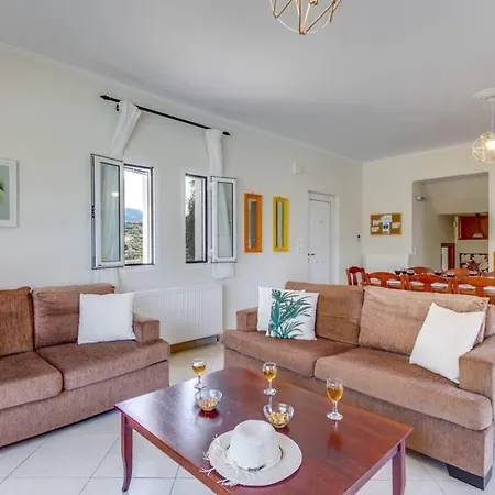 Βίλα Modern Villa,stunning View,pool,bbq,1.5 Km From Town And The Beach! *